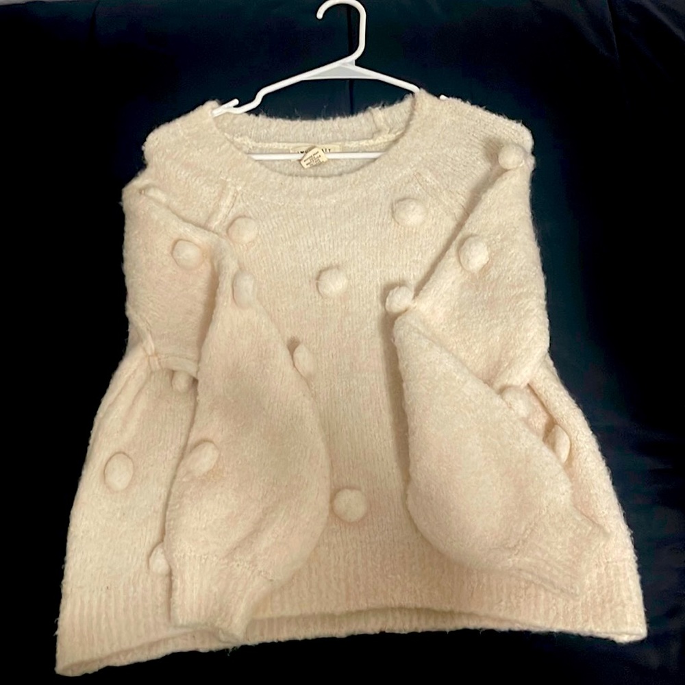 Cute sweater for sale!